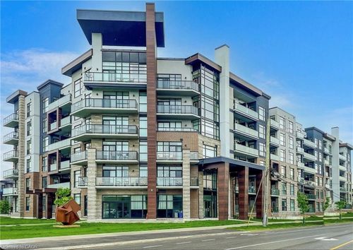 417-600 N Service Rd, Hamilton, ON, L8E5A7 | Card Image