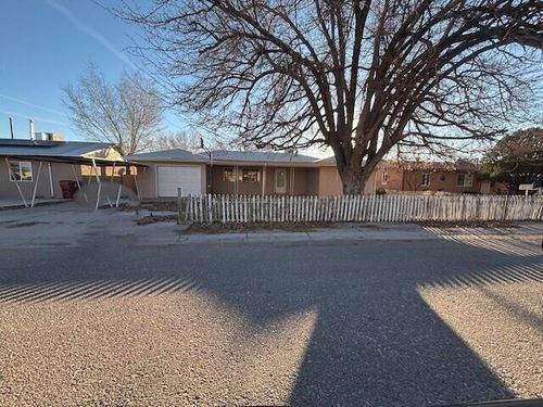 510 S 13th St, Belen, NM, 87002-3214 | Card Image
