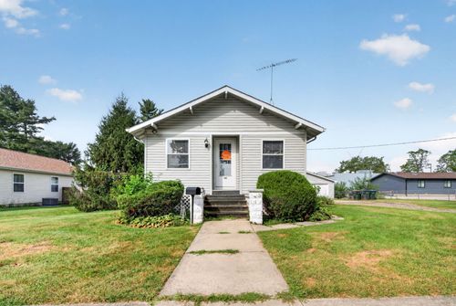 40 S Marguerite St, Coal City, IL, 60416-1423 | Card Image