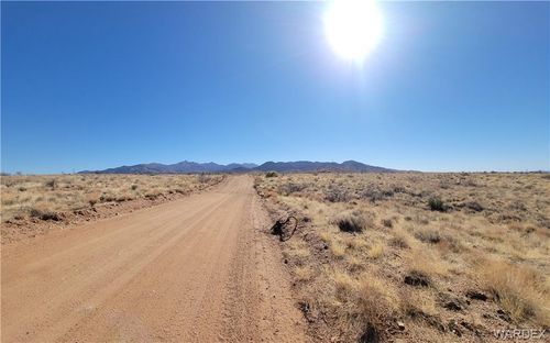 354-34-046E Amarillo, Kingman, AZ, 86401 | Card Image