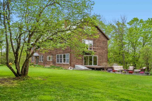 111 Upper Depot Rd, Marshfield, VT, 05658-8044 | Card Image