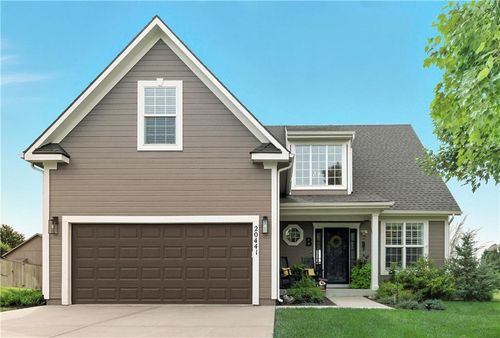 20441 W 201st St, Spring Hill, KS, 66083-8370 | Card Image