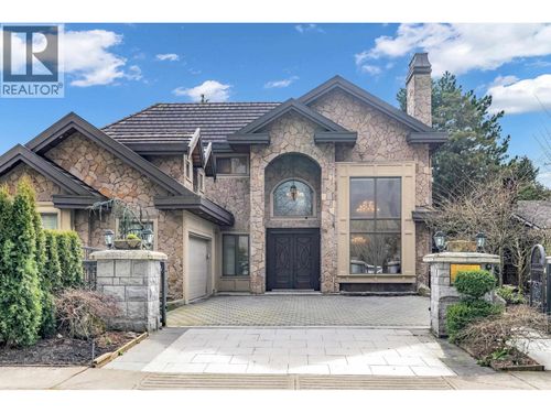 8560 Ryan Rd, Richmond, BC, V7A2E6 | Card Image