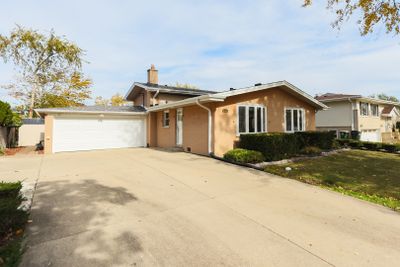 7922 Lake Street, House other with 3 bedrooms, 2 bathrooms and 7 parking in Morton Grove IL | Image 3