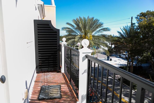 381 E Cannery Row Cir, Townhouse with 2 bedrooms, 4 bathrooms and null parking in Delray Beach FL | Image 14