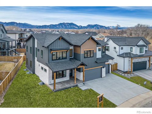 933 Saint Andrews Ln, Louisville, CO, 80027-9588 | Card Image