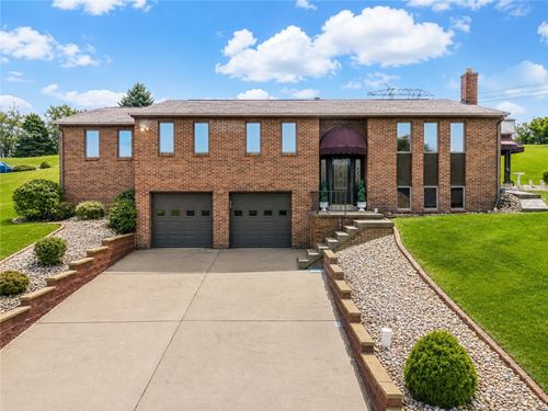 113 Skyview Dr, Jeannette, PA, 15644-1135 | Card Image