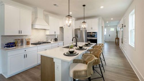 1834 Butterfly Way Ne, Marietta, GA, 30066-2401 | Card Image