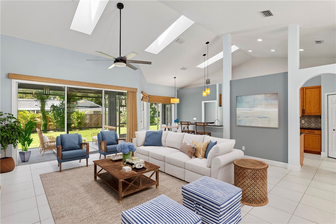 12th St, Vero Beach, FL 32962