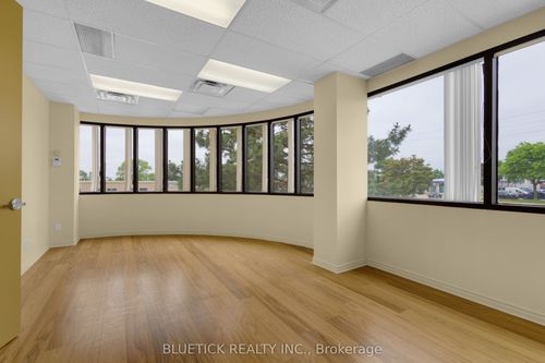 209-710 Dorval Dr, Oakville, ON, L6K3V7 | Card Image
