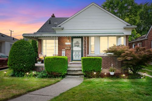 11372 Riverdale, Redford, MI, 48239-1441 | Card Image