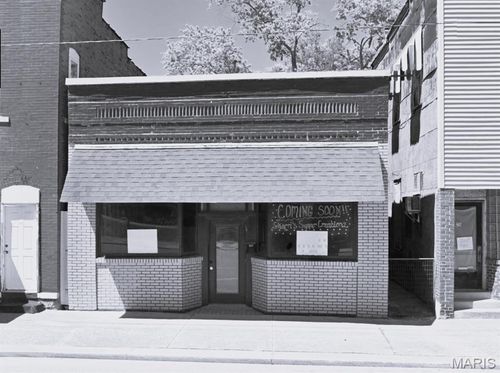 211 E Central Ave, Benld, IL, 62009-1427 | Card Image