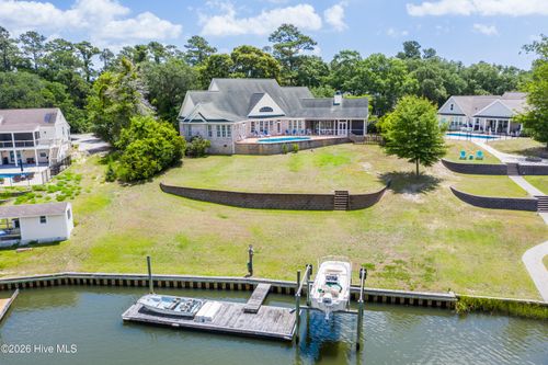 184 Olde Point Rd, Hampstead, NC, 28443-2386 | Card Image