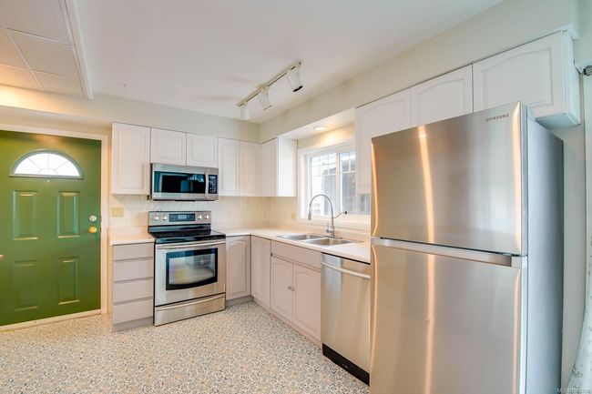 2588 11th Ave, House other with 6 bedrooms, 3 bathrooms and 4 parking in Port Alberni BC | Image 12