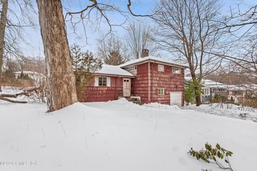 105 Glenville St, Greenwich, CT, 06831-4139 | Card Image