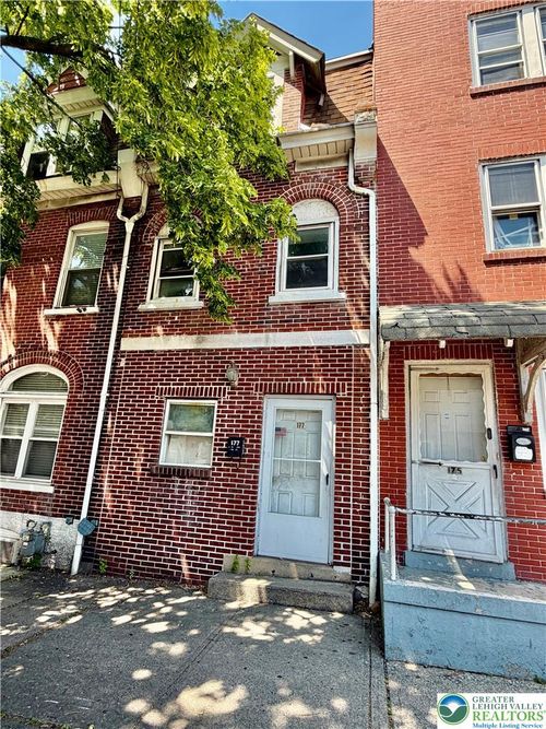 177 W Tilghman St, Allentown, PA, 18102-2519 | Card Image