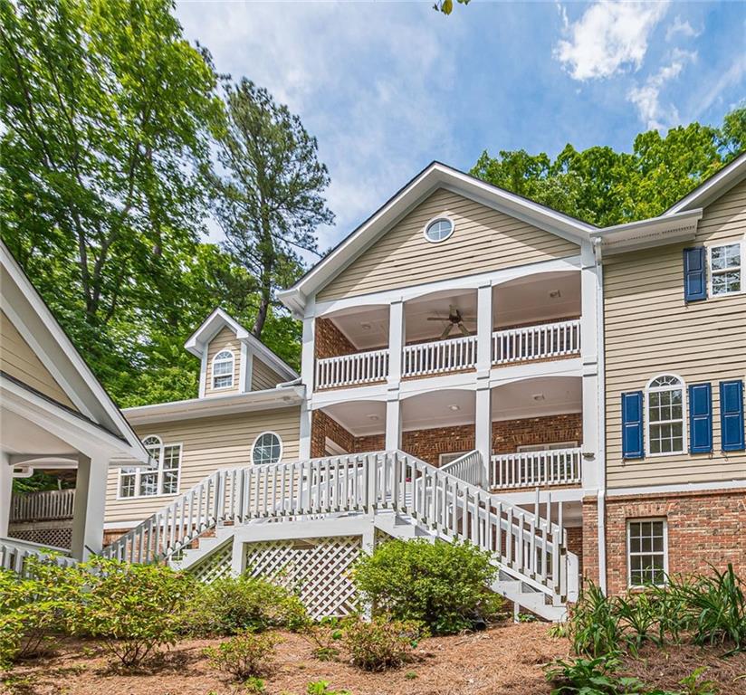 River Chase Cir, Sandy Springs, GA 30328