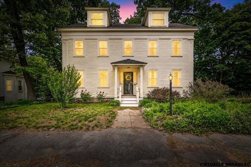 10 Summit Ave, Methuen, MA, 01844-3128 | Card Image