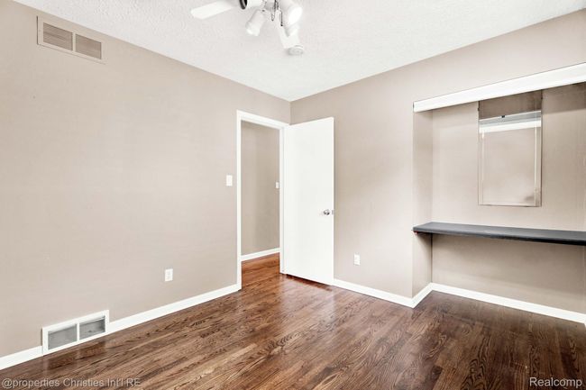 2nd main floor bedroom | Image 11