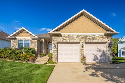 16 Tower Rd, Valparaiso, IN, 46385-9282 | Card Image