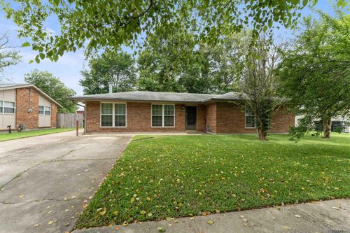 1831 Denver Dr, Baton Rouge, LA, 70810-3306 | Card Image