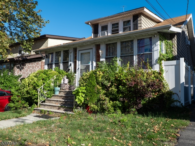 Residential in Hillside Twp. 2