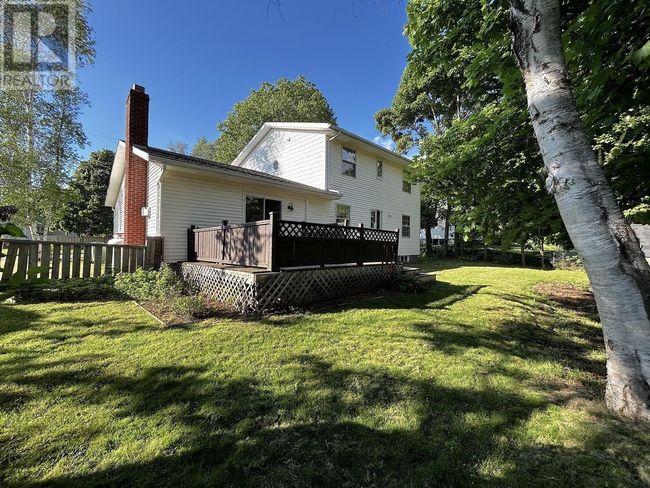 96 Nassau St, House other with 7 bedrooms, 4 bathrooms and null parking in Charlottetown PE | Image 6