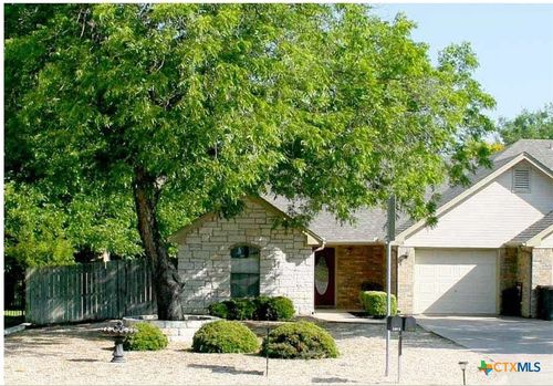1004 W North Ave, Lampasas, TX, 76550-1657 | Card Image