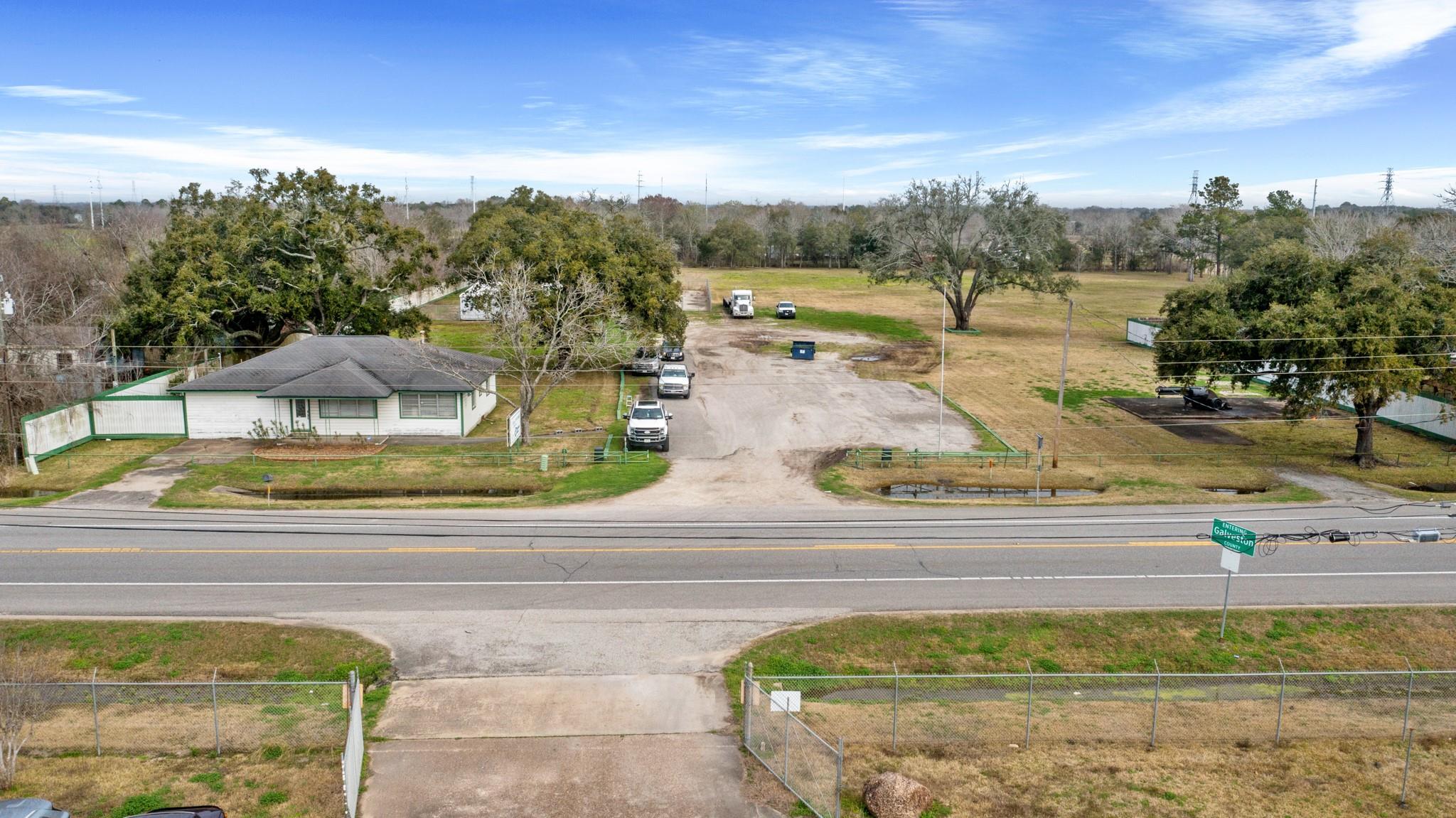 Land in Alvin 2