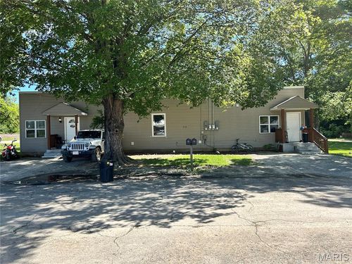 30 Cain St, Park Hills, MO, 63601-3813 | Card Image
