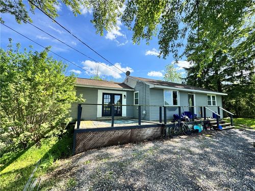 3142 County Route 121, Seneca Falls, NY, 13148-9643 | Card Image