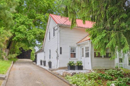 380A Main St, King, ON, L0G1T0 | Card Image
