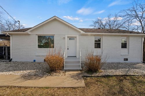 600 Lane Ct, Nashville, TN, 37207-3701 | Card Image