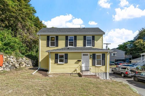 18 Valley Rd, Lynn, MA, 01902-1142 | Card Image