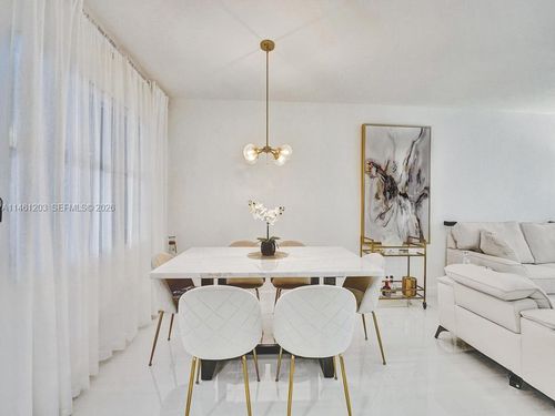 apt-312-300 Golden Isles Dr, Hallandale Beach, FL, 33009-5883 | Card Image