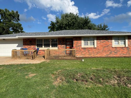 1138 S El Chaparral Ave, COLUMBIA, MO, 65201-9029 | Card Image
