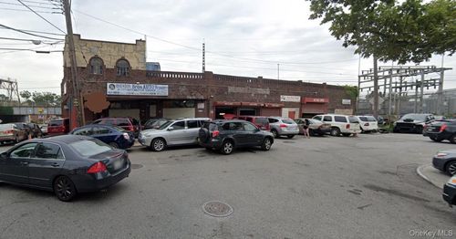 19502 Sagamore Ave, Hollis, NY, 11423-2939 | Card Image