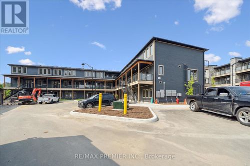 3-105-253 Crescent Bay Lane, Huntsville, ON, P1H0K4 | Card Image