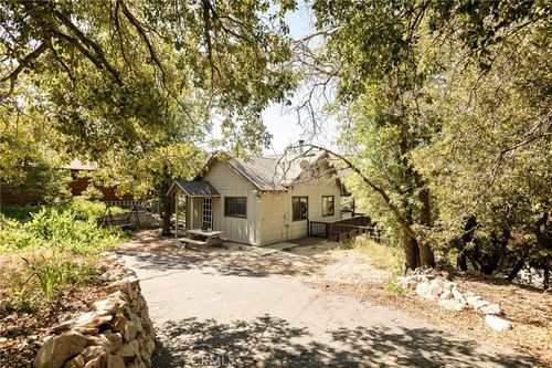 32953 Juniper Ln, Green Valley Lake, CA, 92341 | Card Image