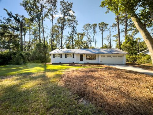 2214 Park Ln, Valdosta, GA, 31602-2723 | Card Image