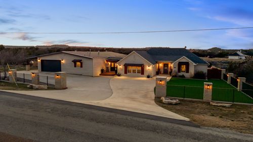 5013 Hells Gate Loop, Strawn, TX, 76475-2324 | Card Image