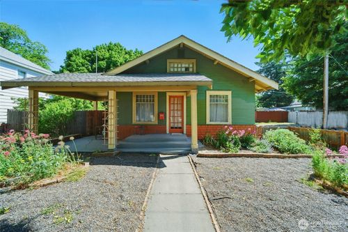 507 S 3rd St, Dayton, WA, 99328-1512 | Card Image
