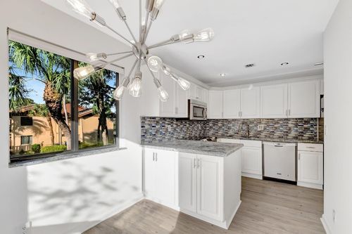 221-5334 Fountains Drive, Lake Worth, FL, 33467 | Card Image