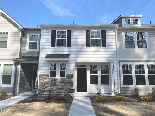 6417 Granite Quarry Dr, Raleigh, NC, 27610-7645 | Card Image