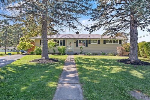 19 Colony Cir, Camillus, NY, 13031-1507 | Card Image