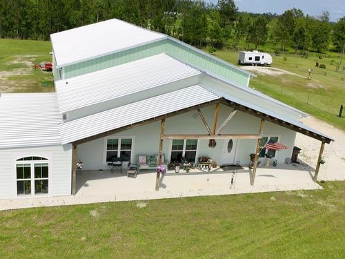 130 Goldenrod Ln, Wewahitchka, FL, 32465 | Card Image