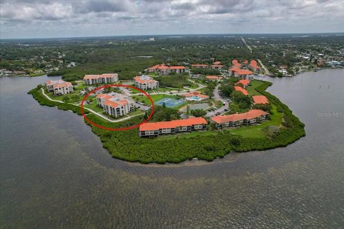 401-401 Mariner Dr, TARPON SPRINGS, FL, 34689-5844 | Card Image