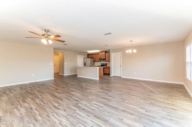 11289 Christi Oaks Dr, House other with 4 bedrooms, 2 bathrooms and null parking in JACKSONVILLE FL | Image 8