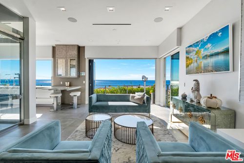 25423 Malibu Rd, MALIBU, CA, 90265 | Card Image