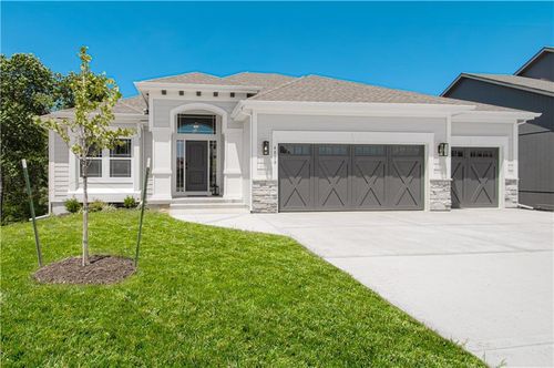 4818 Ne 105th St, Kansas City, MO, 64156-3124 | Card Image